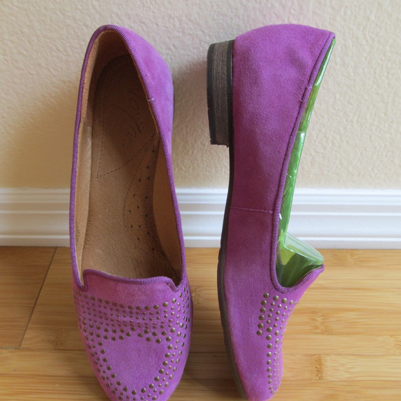 NIB📍FIRM📍NAYA Studded Suede Loafers Box&Dust bag - Picture 5 of 16